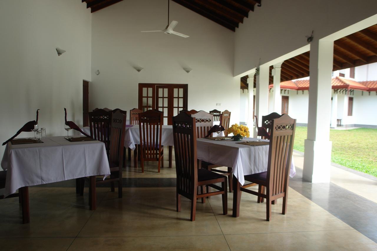 Hasara Resort Dharga Town Екстер'єр фото